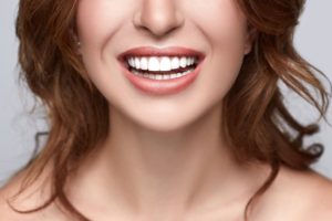 Do Different Teeth Straightening Devices Work Differently